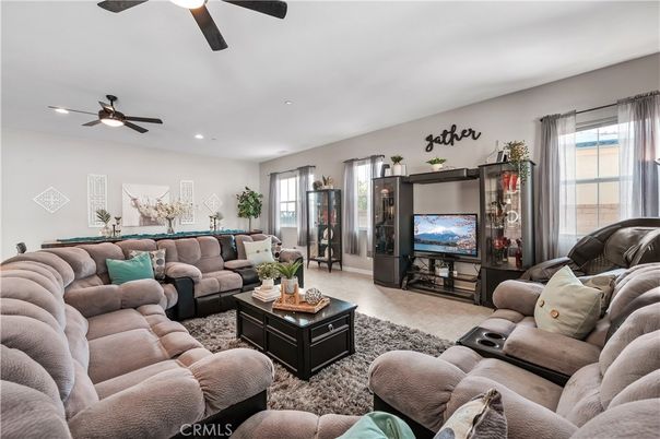 Billiard Table, Game Room, Interior, Living room, Recessed Lighting