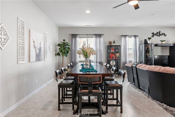 Dining room, Interior, Recessed Lighting