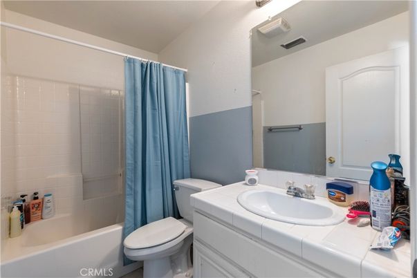 Bathroom, Interior, Tile Countertops