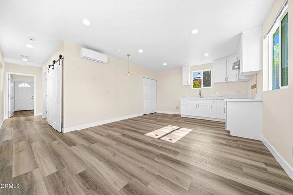 Interior, Kitchen, Pendant Lights, Recessed Lighting, Wood Texture Flooring