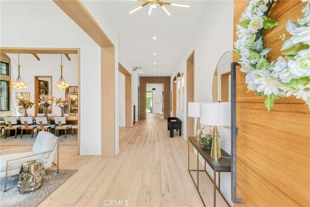 Dining room, Interior, Pendant Lights, Recessed Lighting, Wood Texture Flooring