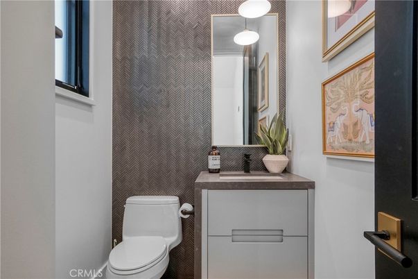 Bathroom, Interior, Pendant Lights