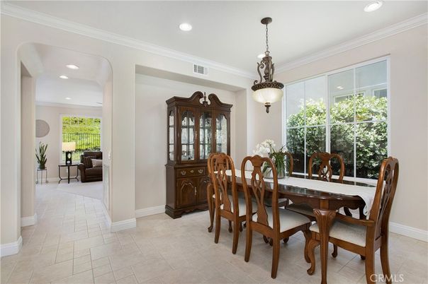 Dining room, Interior, Pendant Lights, Recessed Lighting