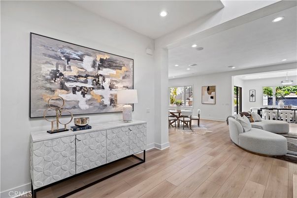 Dining room, Interior, Living room, Pendant Lights, Recessed Lighting, Wood Texture Flooring
