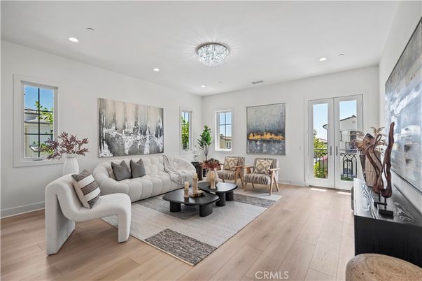 Chandelier, Interior, Living room, Recessed Lighting, Wood Texture Flooring