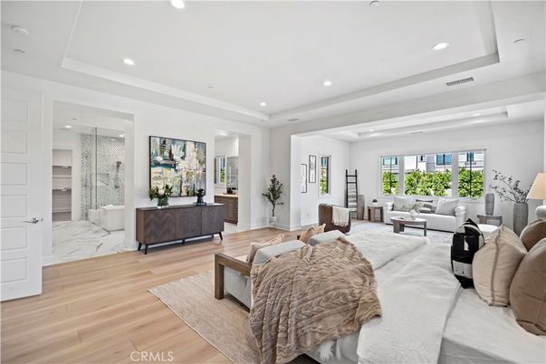 Interior, Living room, Marble, Recessed Lighting, Wood Texture Flooring
