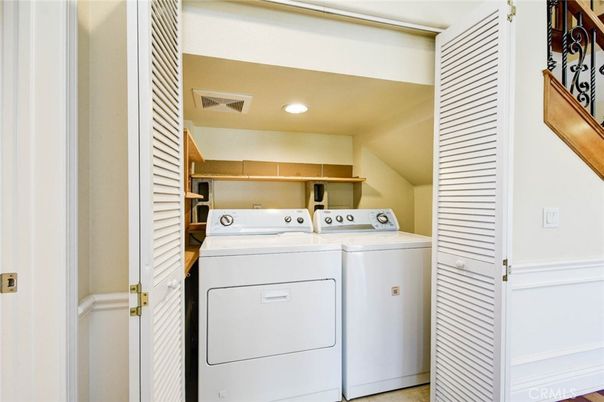Interior, Recessed Lighting, Utility Closets, Washer
