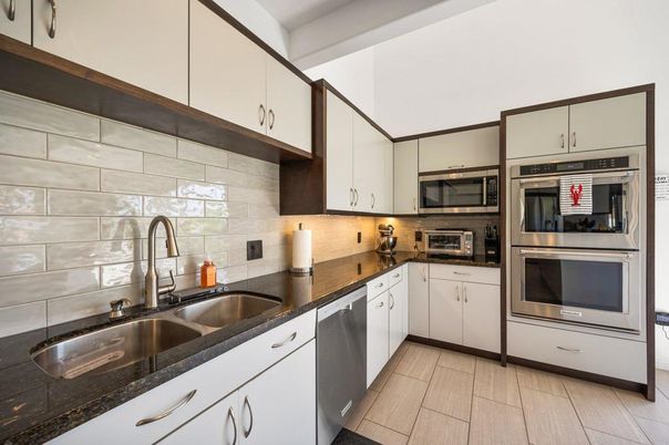 Interior, Kitchen, Stainless Steel Appliances