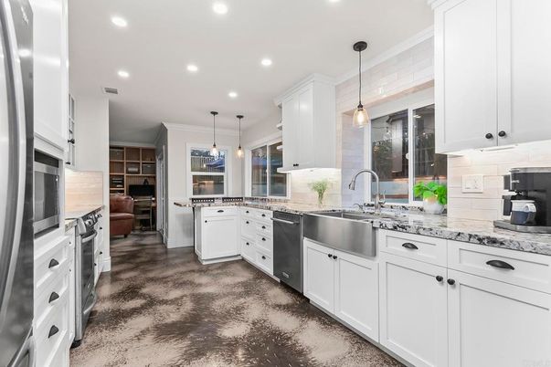 Interior, Kitchen, Pendant Lights, Recessed Lighting, Stainless Steel Appliances
