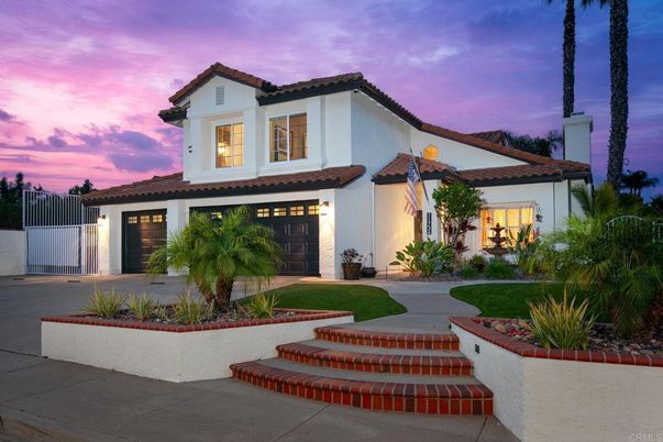 Attached, Exterior, Facade, Spanish Mediterranean