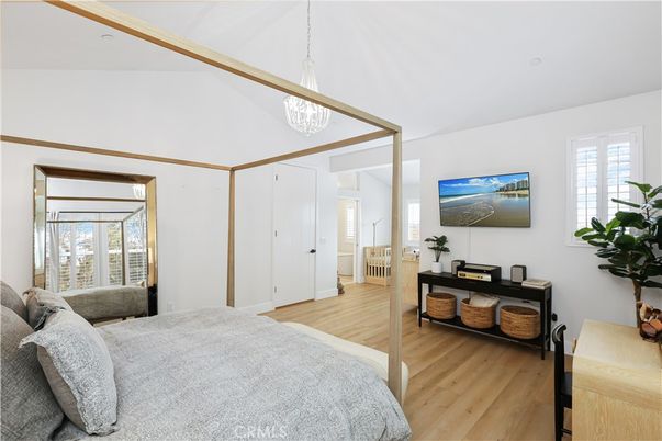 Bedroom, Interior, Pendant Lights, Wood Texture Flooring