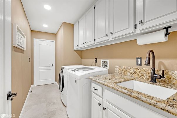 Interior, Recessed Lighting, Washer