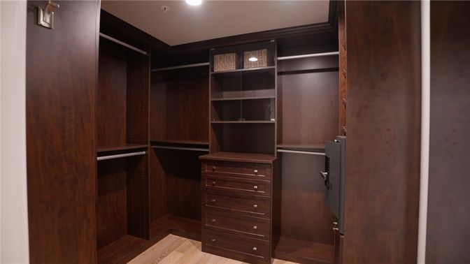 Interior, Recessed Lighting, Walk-in Closets, Wood Texture Flooring