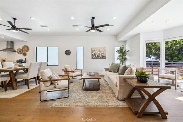 Dining room, Interior, Living room, Recessed Lighting, Wood Texture Flooring