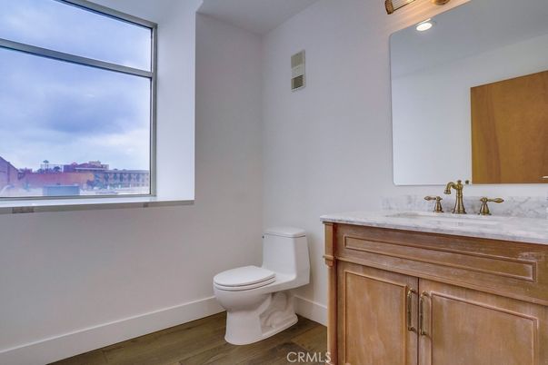 Bathroom, Interior, Recessed Lighting, Wood Texture Flooring