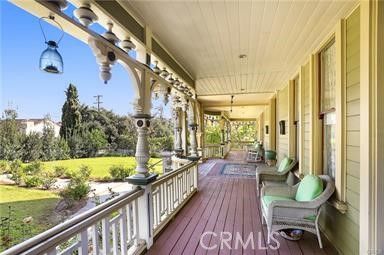 Exterior, Wood Texture Flooring