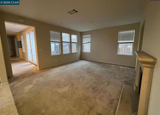 Empty room, Fireplace, Interior