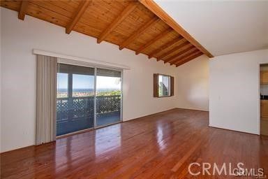 Empty room, Interior, Wooden Beams, Wooden Ceilings, Wood Texture Flooring