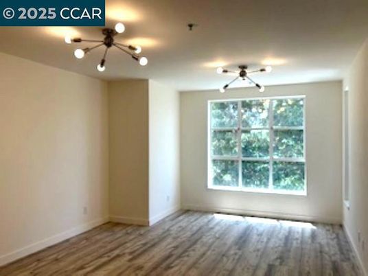 Empty room, Interior, Pendant Lights, Wood Texture Flooring