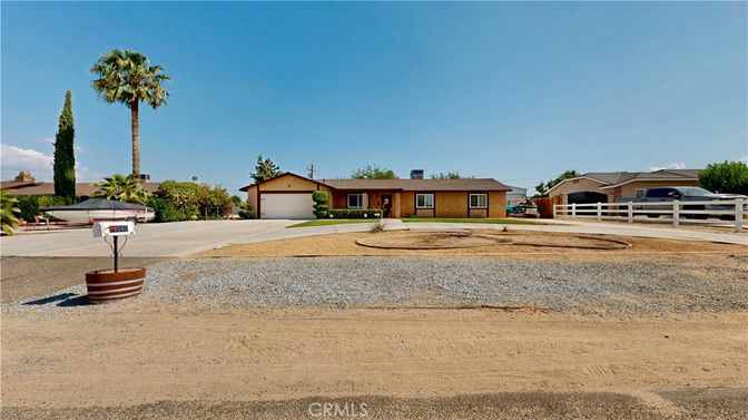 Backyard, Detached Garage, Exterior