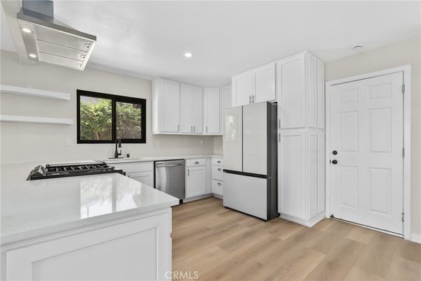 Interior, Kitchen, Recessed Lighting, Wood Texture Flooring