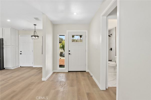 Bathroom, Interior, Pendant Lights, Recessed Lighting, Wood Texture Flooring