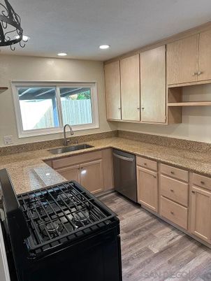 Interior, Kitchen, Recessed Lighting, Wood Texture Flooring