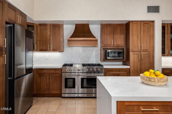 Interior, Kitchen, Stainless Steel Appliances