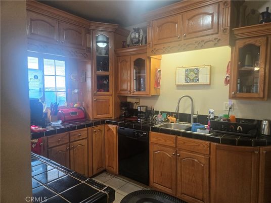 Interior, Kitchen, Tile Countertops