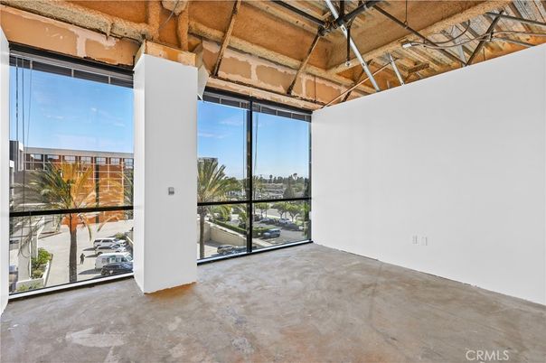 Empty room, Interior, Wooden Beams, Wooden Ceilings