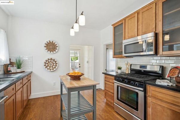 Interior, Kitchen, Pendant Lights, Stainless Steel Appliances, Wood Texture Flooring