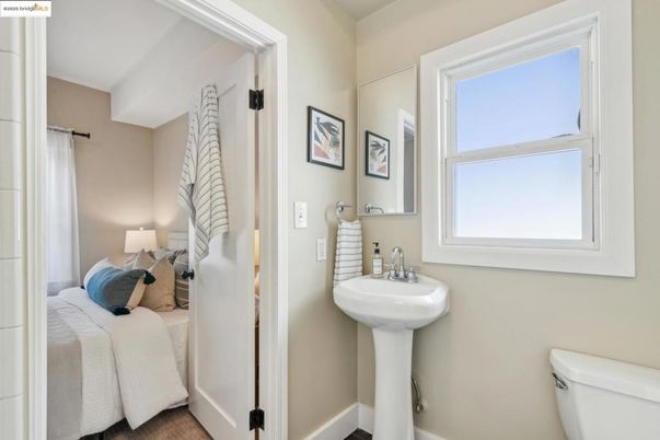 Bathroom, Bedroom, Interior