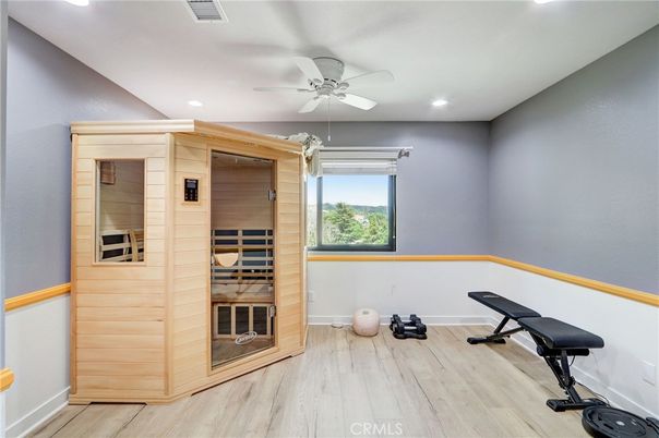 Fitness Equipment, Interior, Recessed Lighting, Sauna Room
