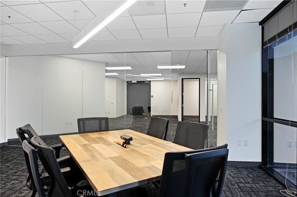 Dining room, Interior, Recessed Lighting