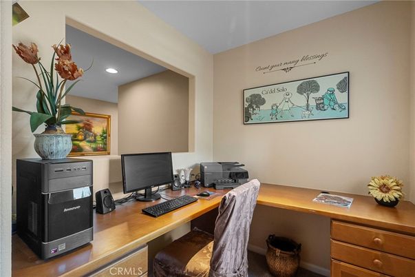 Home Office, Interior, Recessed Lighting, Wood Texture Flooring