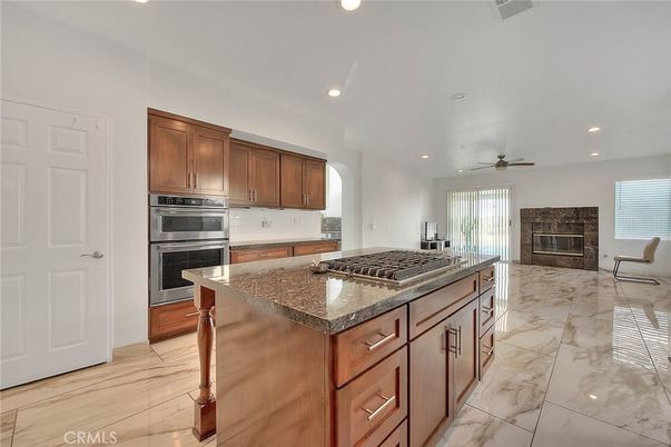 Fireplace, Interior, Kitchen, Marble, Recessed Lighting