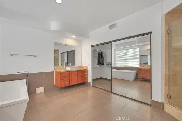 Bathroom, Dual Sink Vanities, Free Standing Baths, Glass Shower, Interior, Recessed Lighting