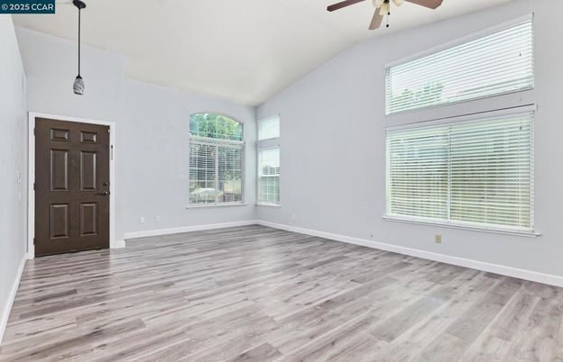 Empty room, Interior, Pendant Lights, Wood Texture Flooring