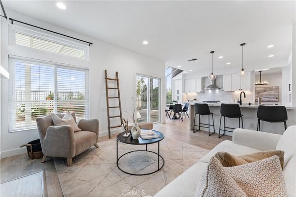 Interior, Kitchen, Living room, Pendant Lights, Recessed Lighting, Stainless Steel Appliances, Wood Texture Flooring