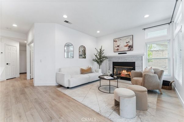 Fireplace, Interior, Living room, Recessed Lighting, Wood Texture Flooring