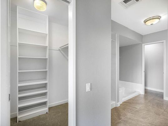 Interior, Walk-in Closets
