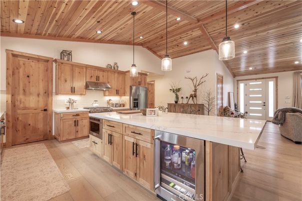 Interior, Kitchen, Pendant Lights, Recessed Lighting, Stainless Steel Appliances, Wooden Beams, Wooden Ceilings, Wood Texture Flooring