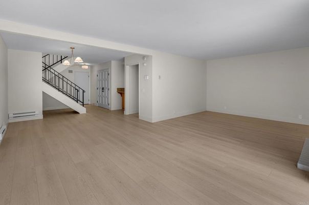 Empty room, Interior, Pendant Lights, Wood Texture Flooring