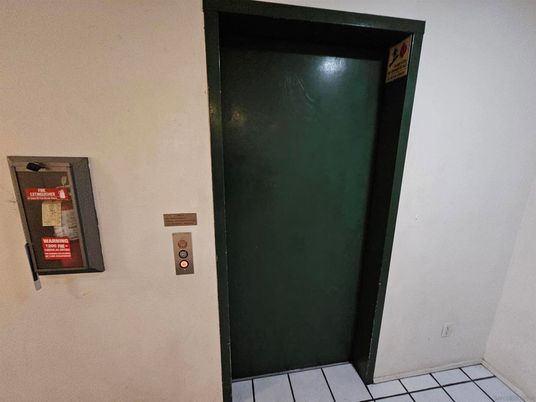 Elevator, Interior