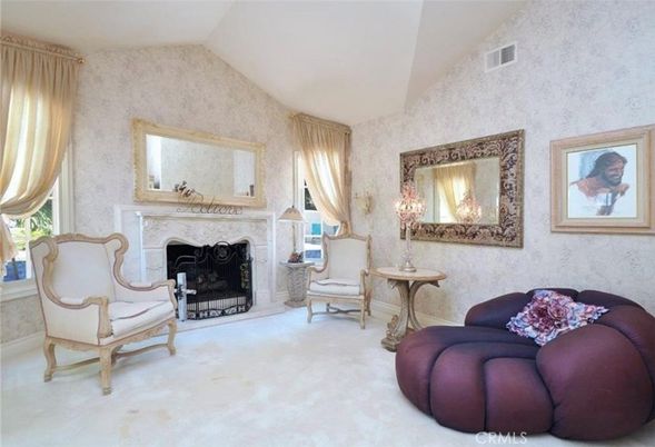 Fireplace, Interior