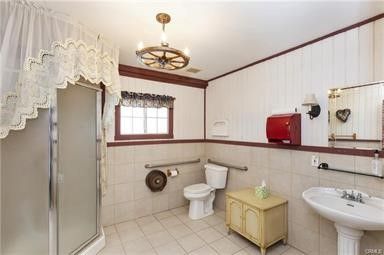 Bathroom, Chandelier, Interior