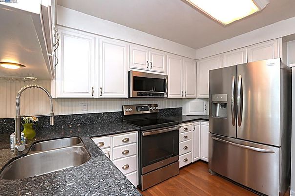 Interior, Kitchen, Stainless Steel Appliances, Wood Texture Flooring