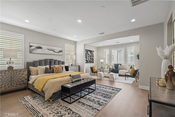 Bedroom, Interior, Living room, Recessed Lighting, Wood Texture Flooring