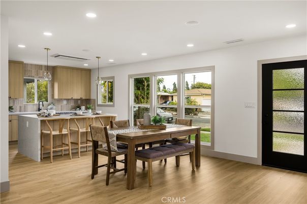 Dining room, Interior, Kitchen, Pendant Lights, Recessed Lighting, Wood Texture Flooring