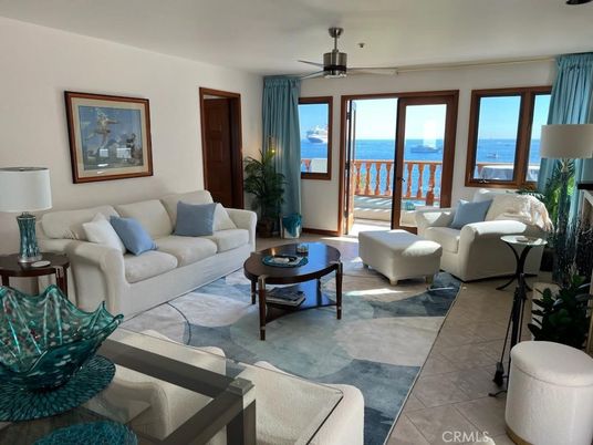 Interior, Living room, Water